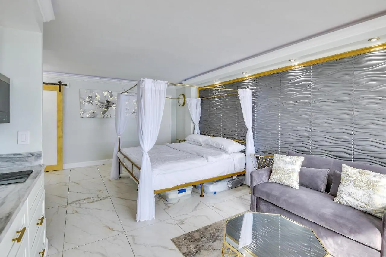 Cozy Florida Getaway With Pool Access And Ocean Views! Appartement Daytona Beach